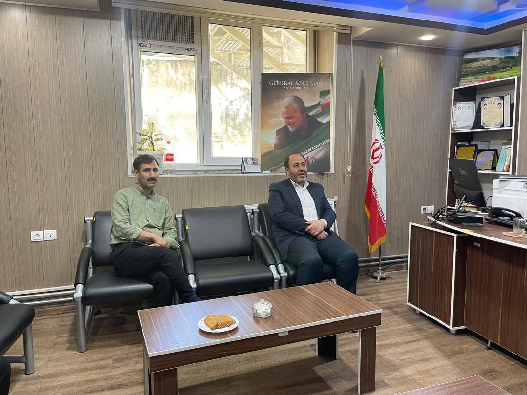 مدیرکل دامپزشکی آذربایجان غربی با بخشدار مرکزی سردشت دیدار کرد؛ بررسی واکسیناسیون دامها و وضعیت کشتارگاه