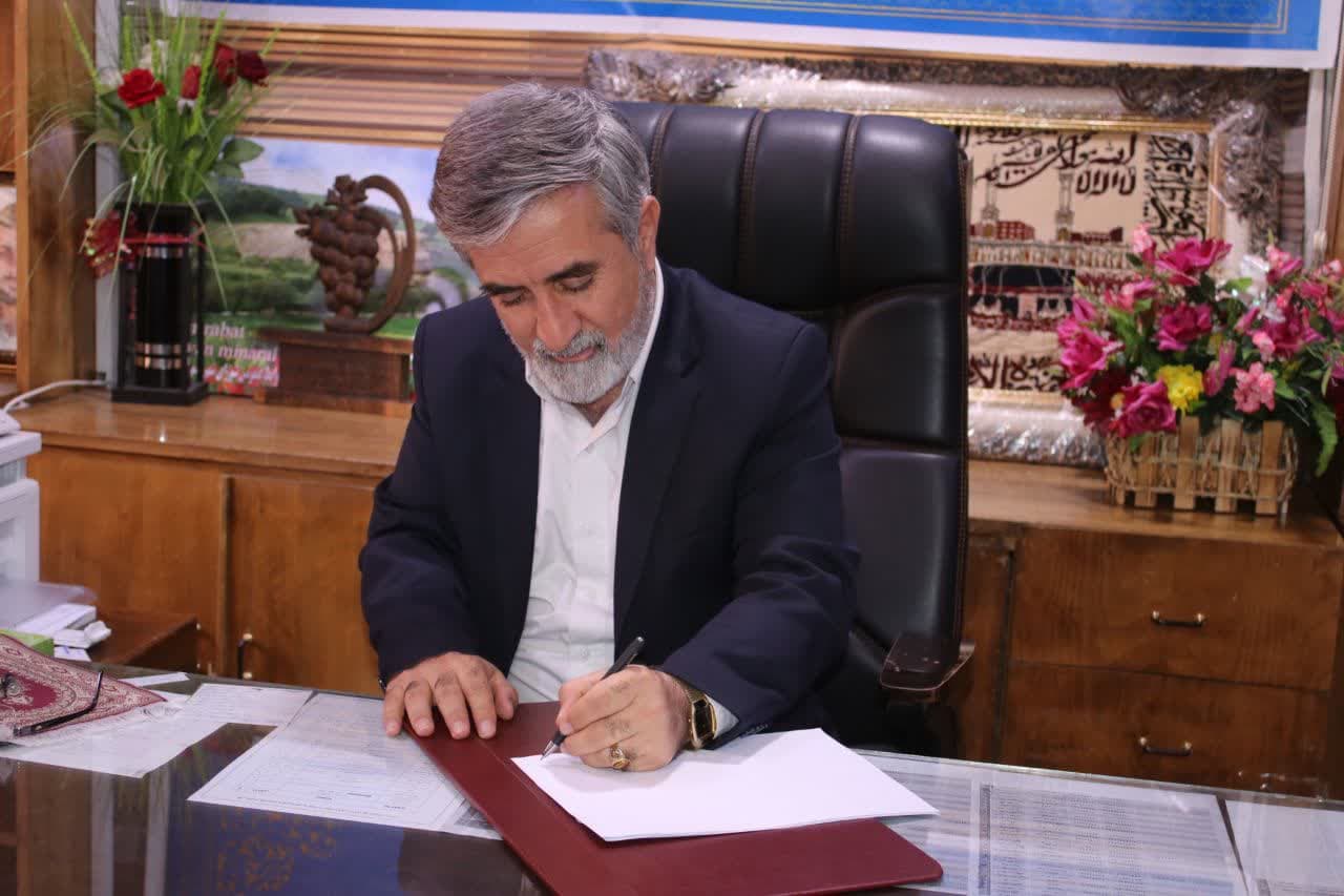 پیام تبریک فرماندار سردشت به مناسبت میلاد حضرت علی(ع) و روز پدر