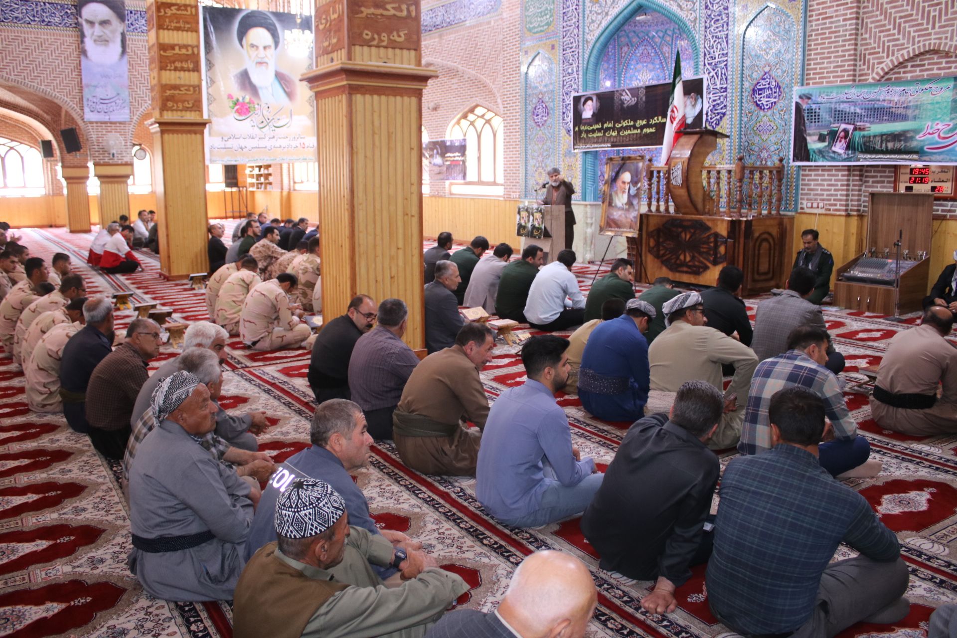 مراسم سی و چهارمین سالگرد ارتحال حضرت امام خمینی (ره) در سردشت برگزار شد