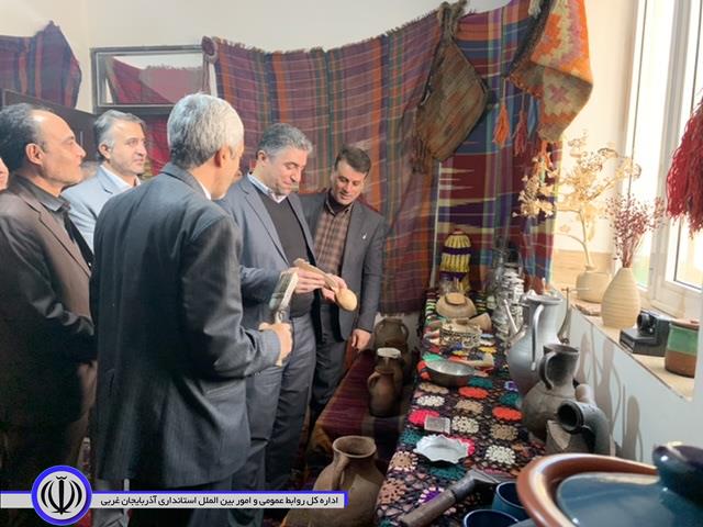 بازدید مدیرکل امور روستایی و شوراهای آذربایجان غربی از موزه مردم شناسی روستای بیوران