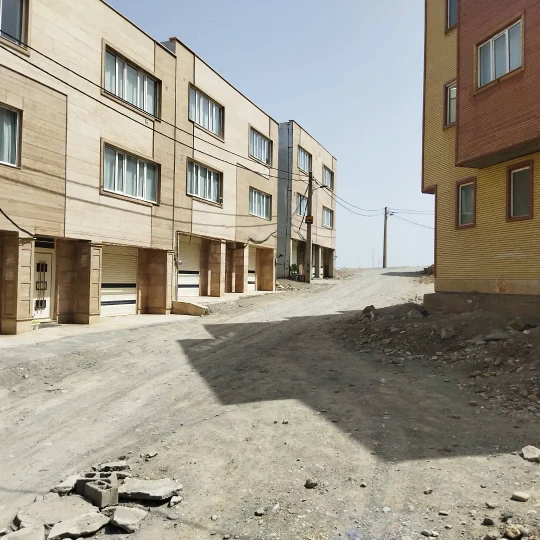 بازدید معاون سیاسی فرماندار سردشت از وضعیت معابر مسکن مهر کپران