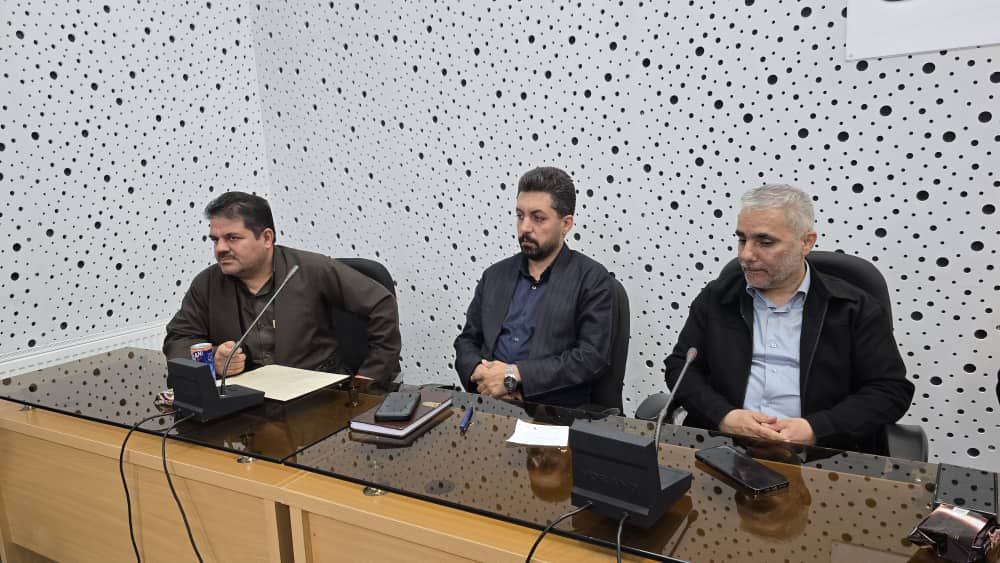 برگزاری همایش تبیین فرصتهای سرمایهگذاری در حوزه مبادلات مرزی شهرستان سردشت با تأکید بر اشتغال پایدار و ساماندهی تجارت مرزی
