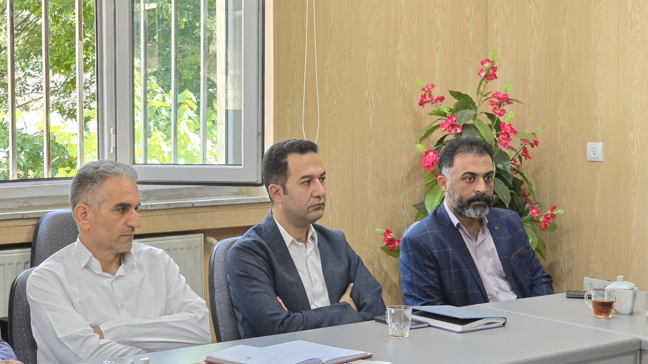 برگزاری جلسه مدیریت پسماند در شهرستان سردشت