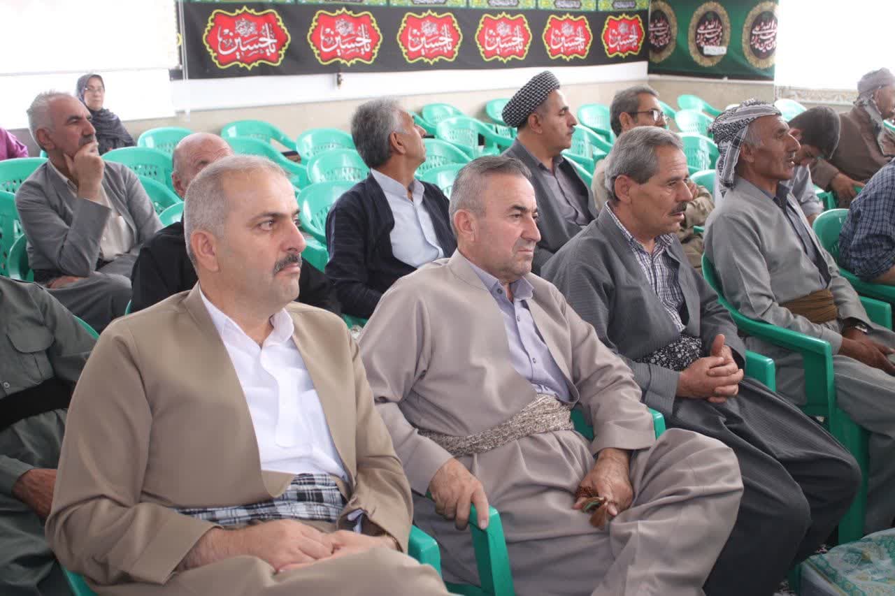 آیین تجلیل از آزادگان در سردشت برگزار شد