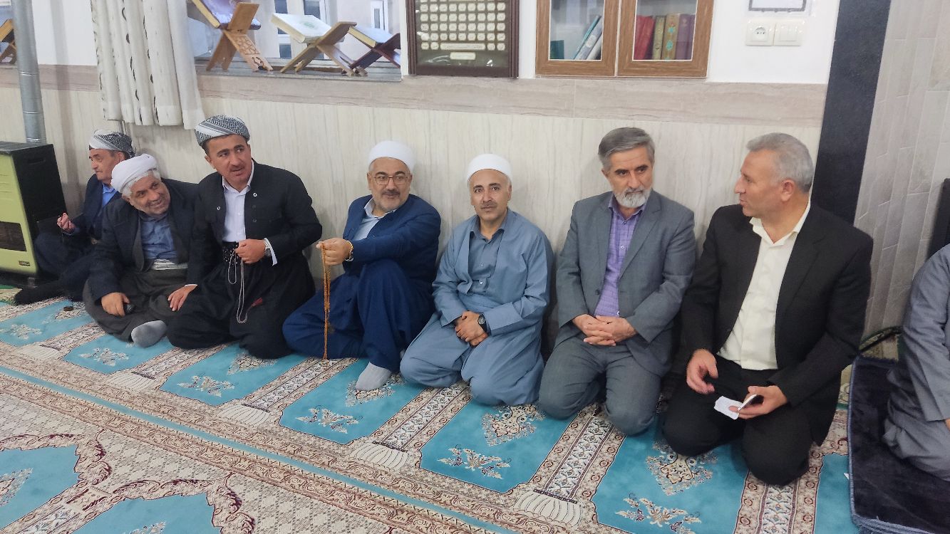 برگزاری همایش افطاری وحدت و مقاومت در سردشت