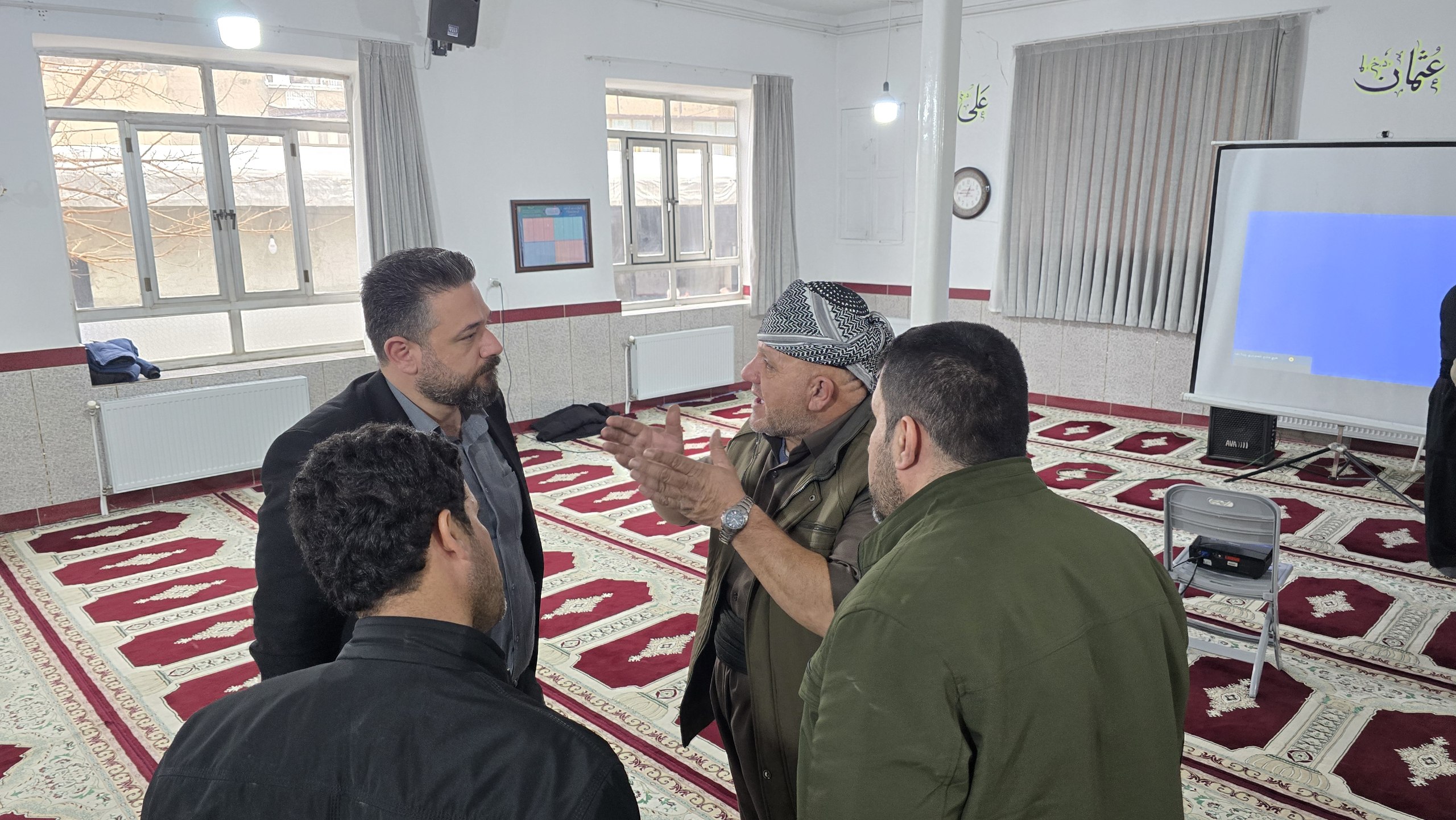 پایش مشکلات محلات شهر از نزدیک؛ طرح محله‌محور ریباز میرزایی در آستانه دهه فجر کلید خورد