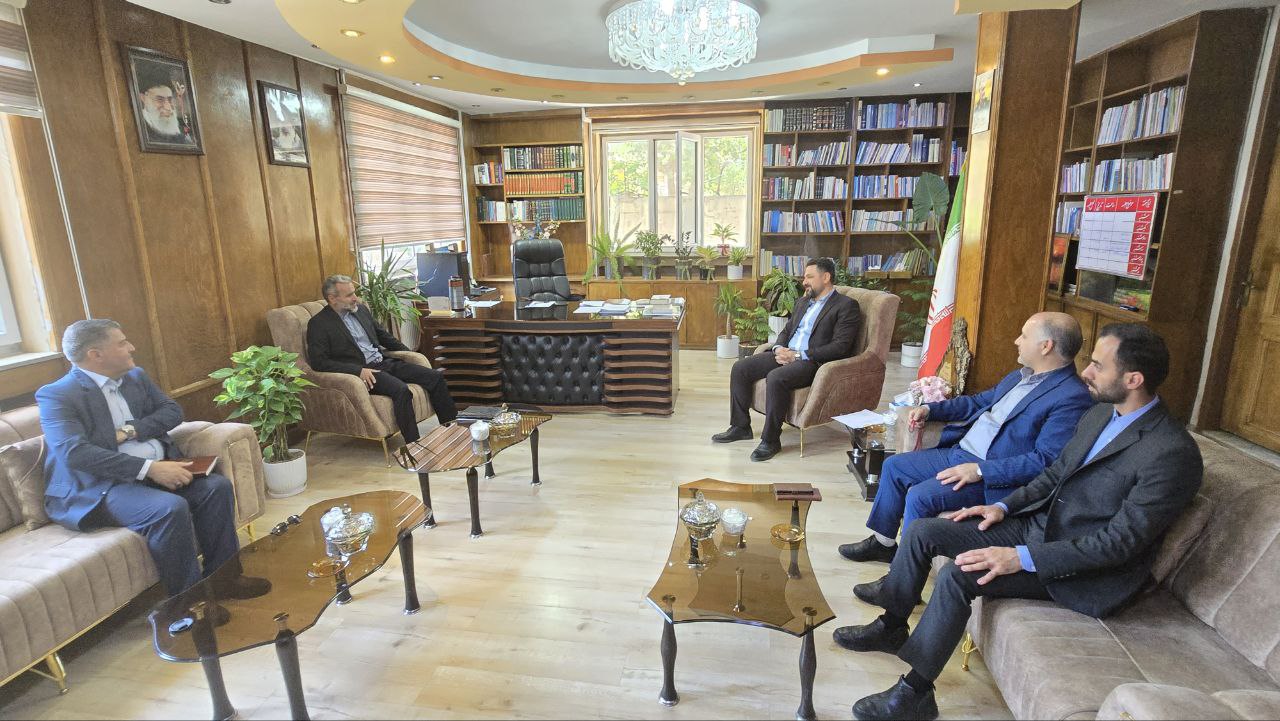 دیدار سرپرست فرمانداری سردشت با دکتر امین زاده مدیرکل دیوان محاسبات آذربایجانغربی؛ بررسی چالشهای مرزی و زیرساختی