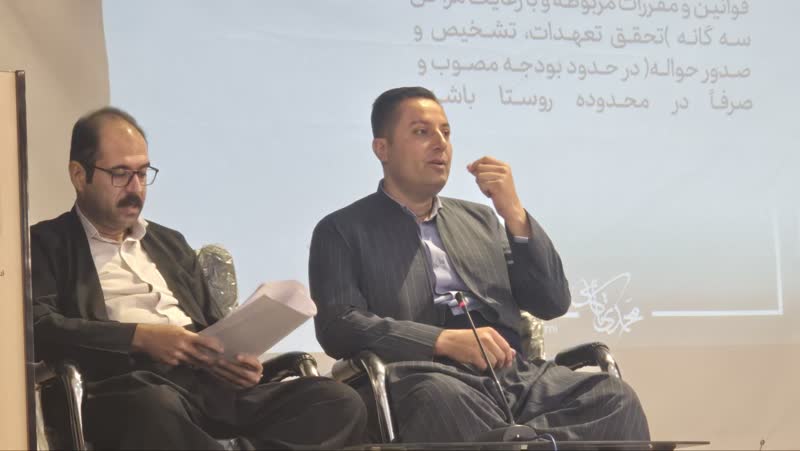 فرماندار سردشت خطاب به دهیاران: با قدرت وظایف خود را انجام دهید