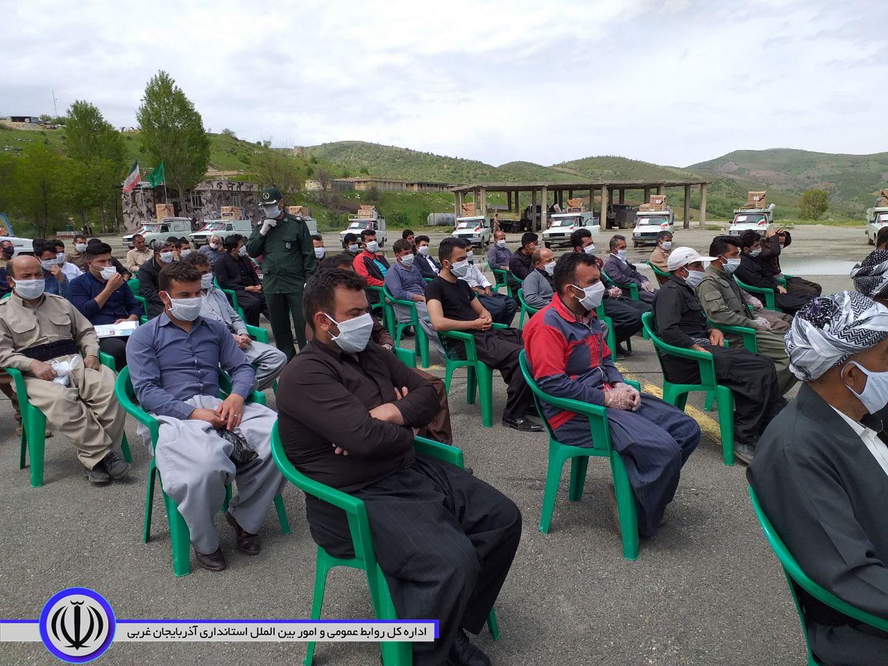 تحویل جهیزیه های اهدایی مقام معظم رهبری به نوعروسان شهرستان سردشت: