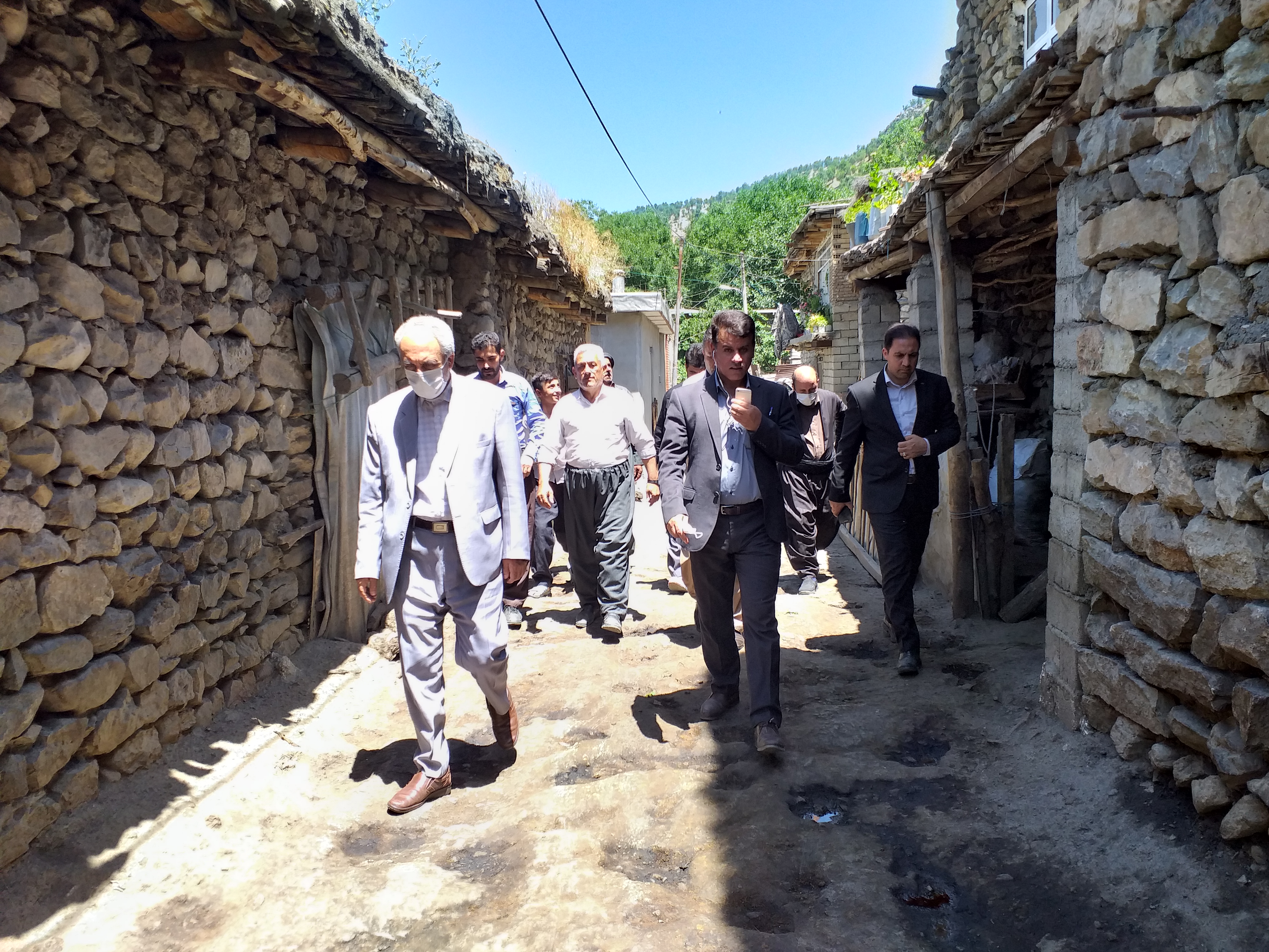 ️بازدید میدانی فرماندار شهرستان سردشت از#روستای ورده - بخش مرکزی و گفتگو با اهالی روستا
