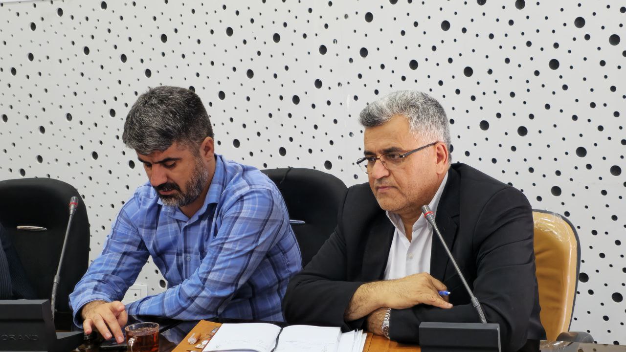 جلسه تخصصی پروژه‌های شهرستان سردشت به ریاست ریباز میرزایی برگزار شد / بازدید میدانی از پیشرفت فیزیکی و فنی طرح‌ها