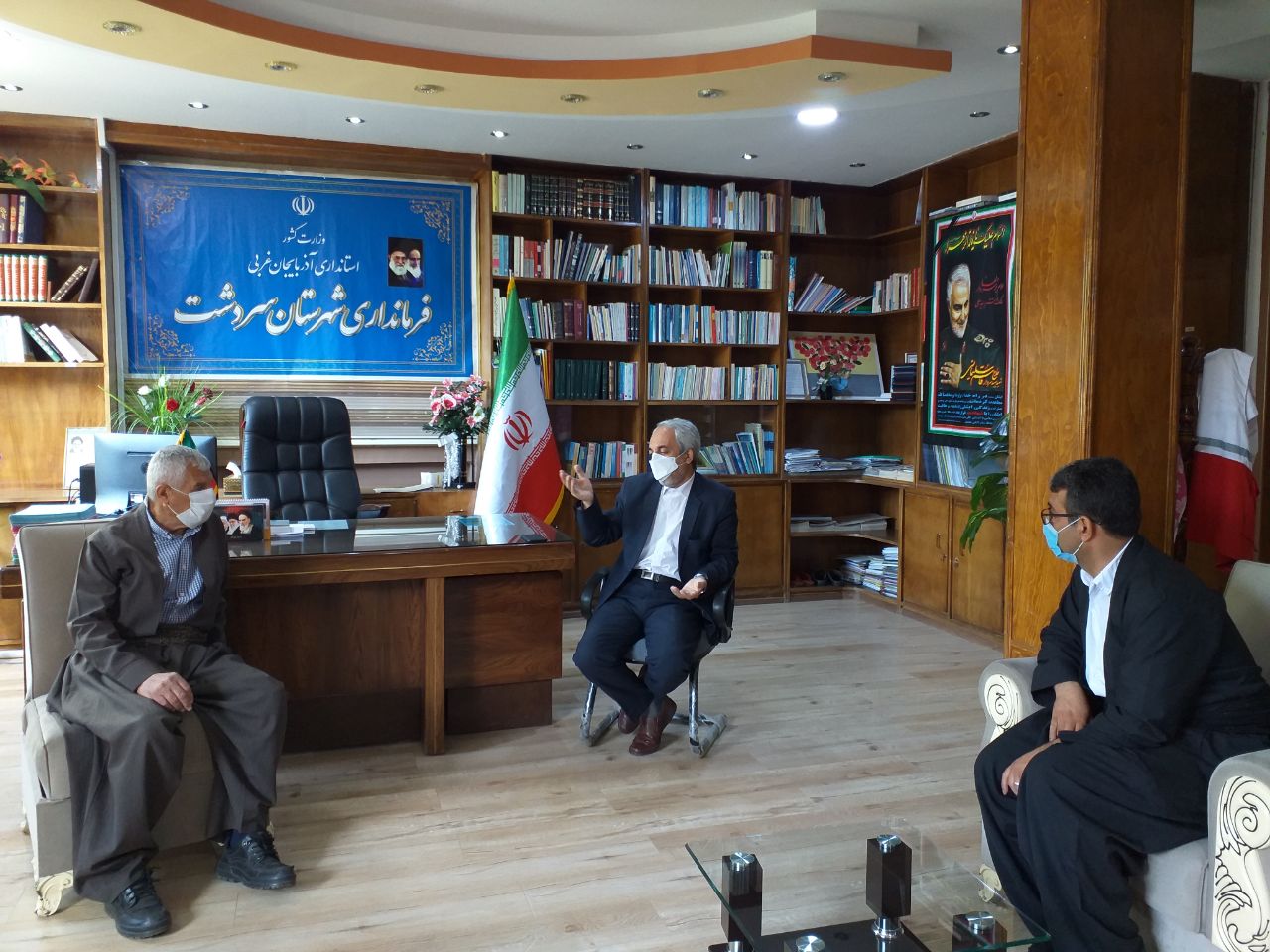 نشست صمیمانه فرماندار شهرستان سردشت با معتمدین،اعضای شورای اسلامی و دهیار # روستای بیوران سفلی