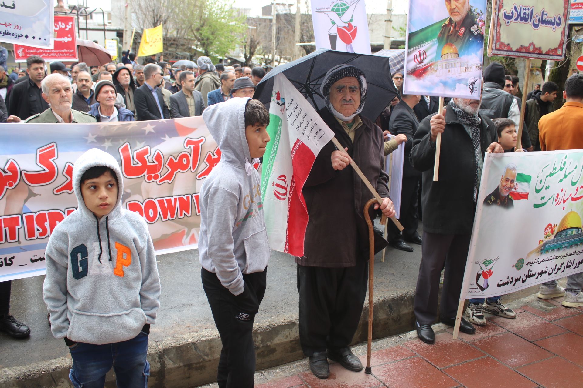 قرائت قطعنامه راهپیمایی روز جهانی قدس سال 1402 در سردشت