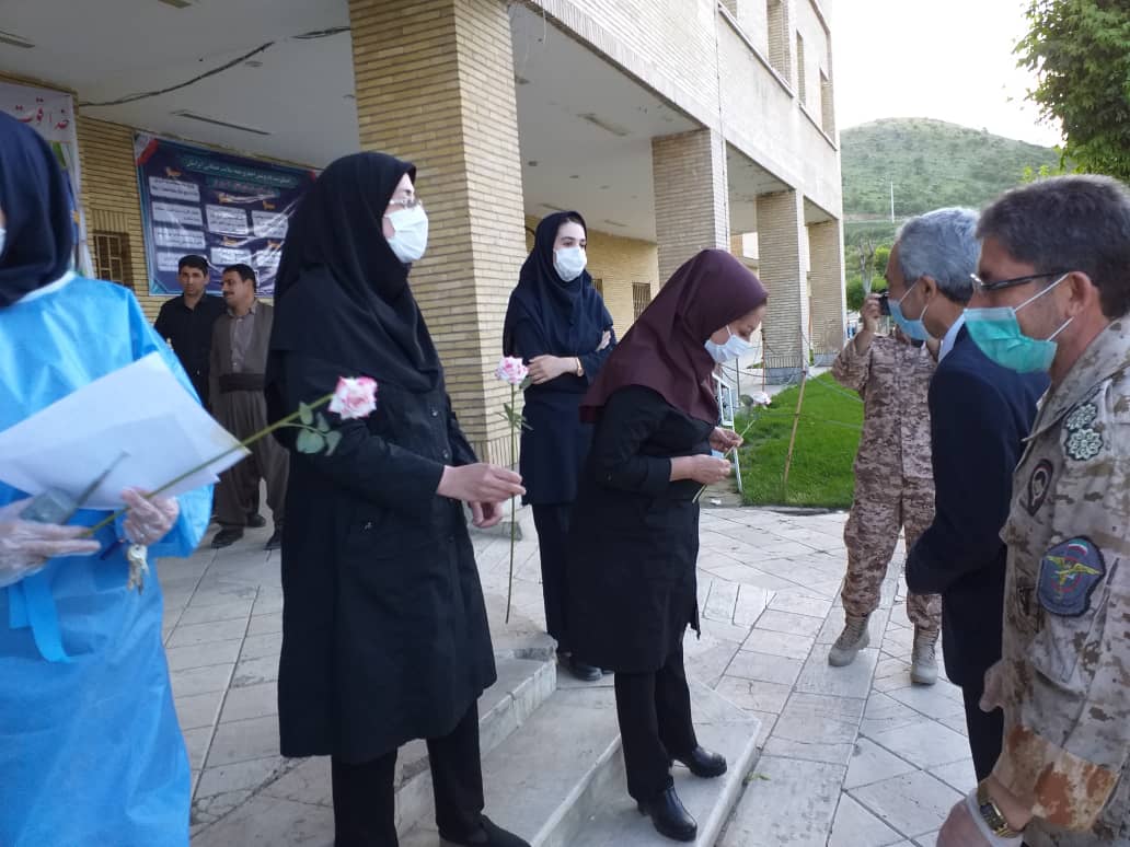 تجلیل ازمدافعان سلامت وکادردرمانی: