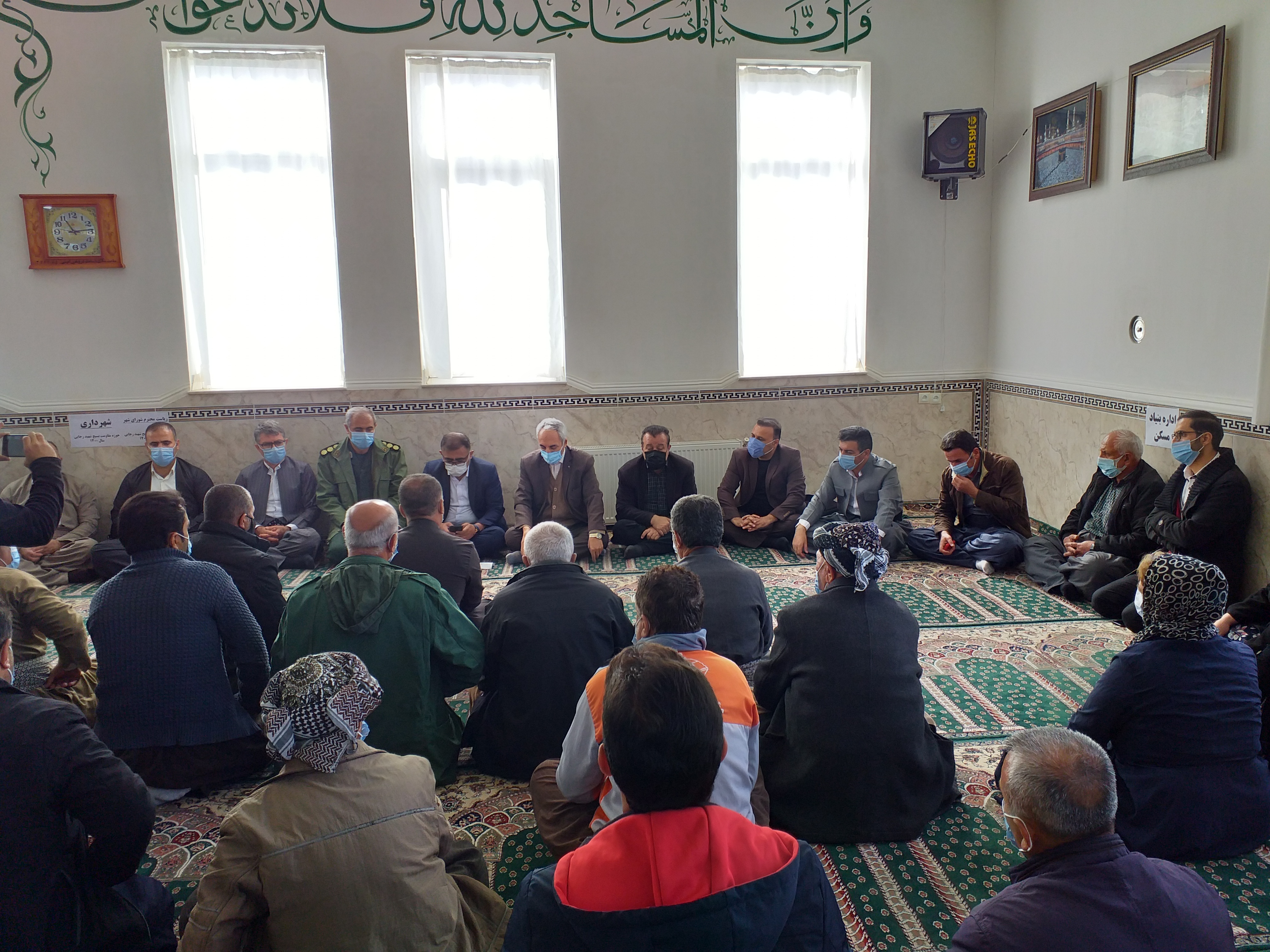 برگزاری میز خدمت به مناسبت گرامیداشت هفته بسیج