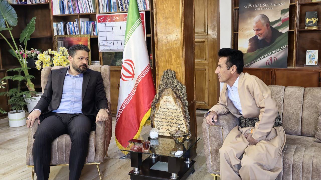 برگزاری ملاقات مردمی "ریباز میرزایی" سرپرست فرمانداری شهرستان سردشت