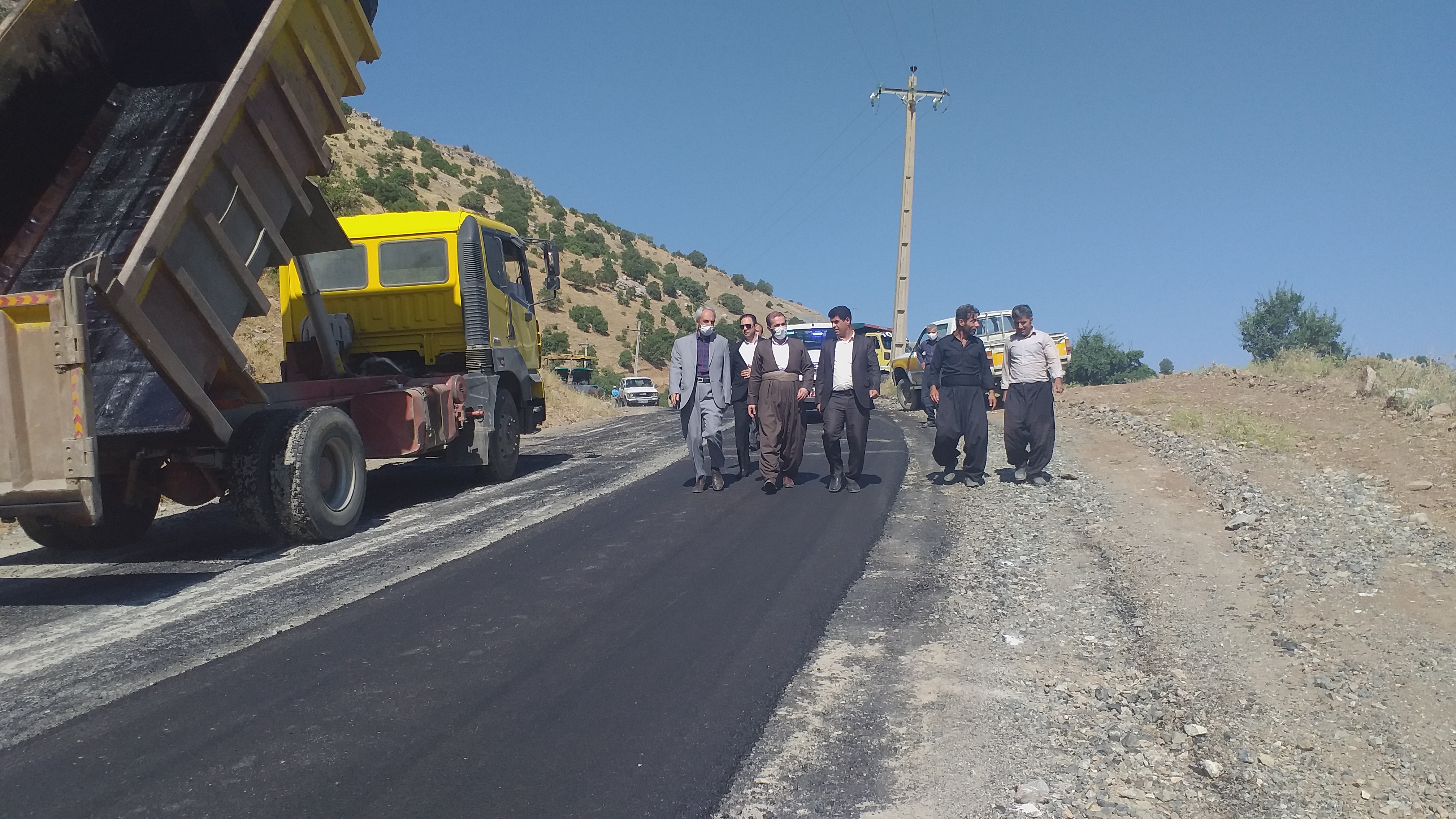 بازدید ازروند اجرایی عملیات آسفالت جاده ارتباطی روستای اسپه میزه - بیتوش: