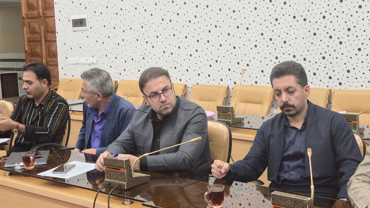 جلسه شورای مناسبسازی برای سالمندان در سردشت برگزار شد.