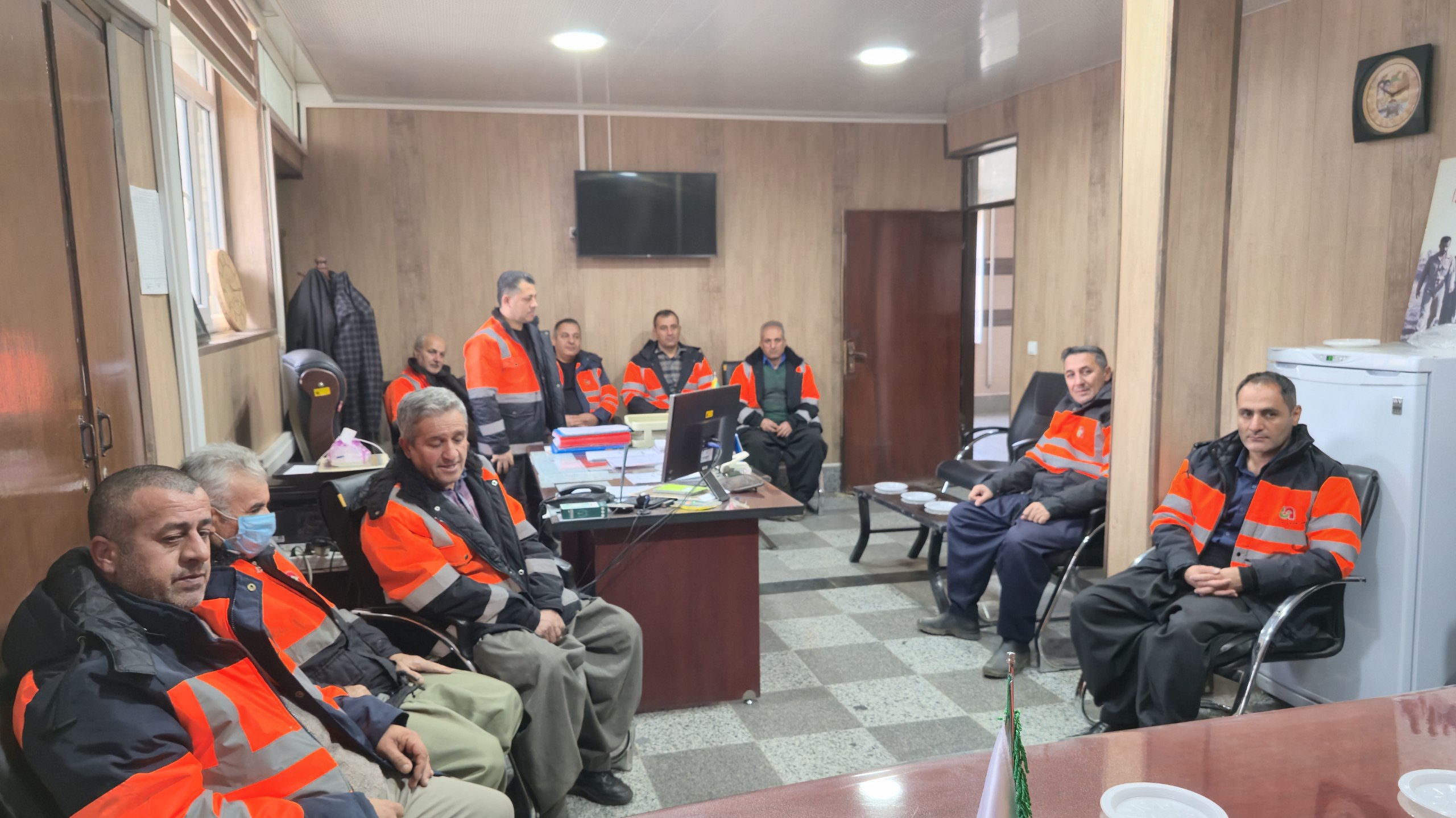 قهرمانان گمنام جاده‌های کوهستانی: دیدار فرماندار با راهداران در آستانه زمستان