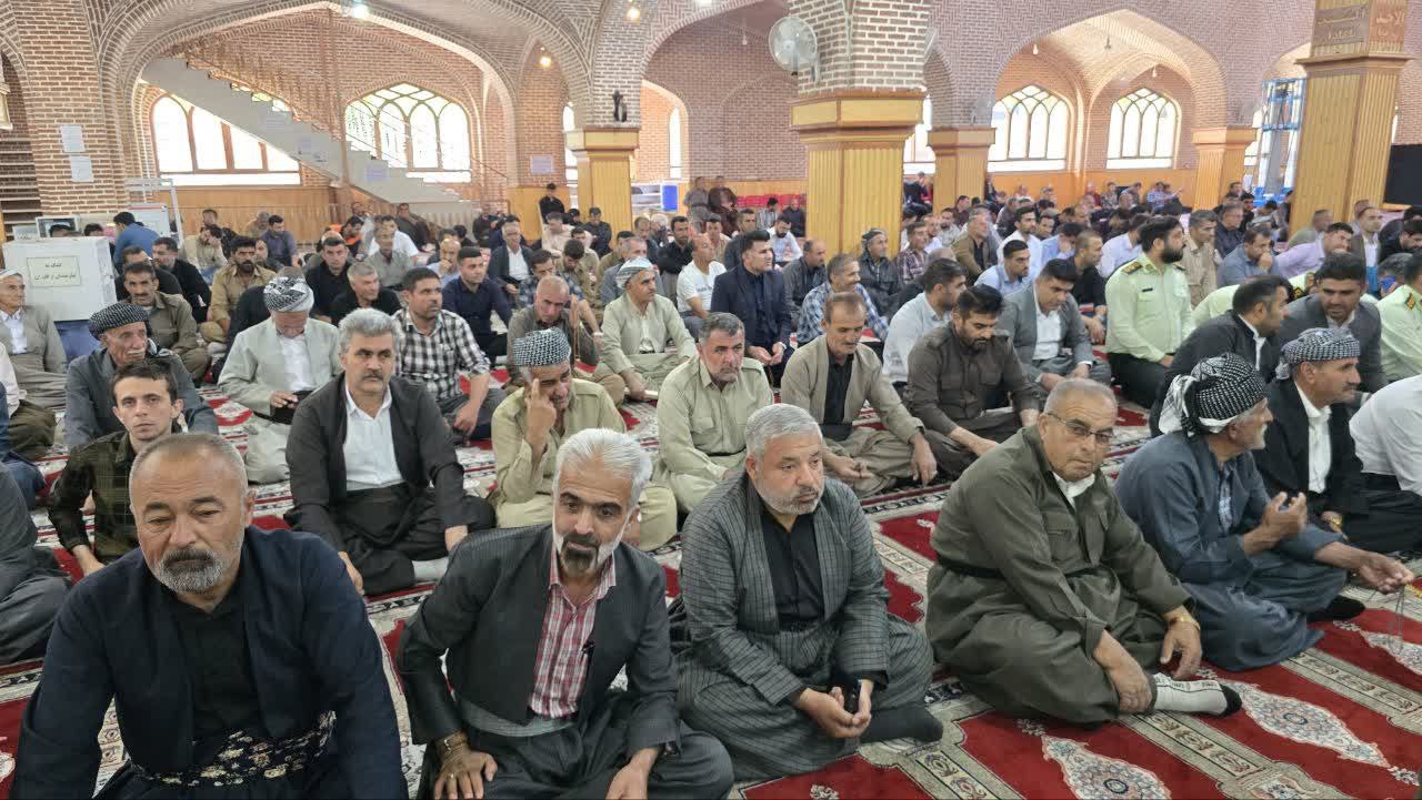 یاد و نام امام، دژ مستحکم در برابر استکبار است.