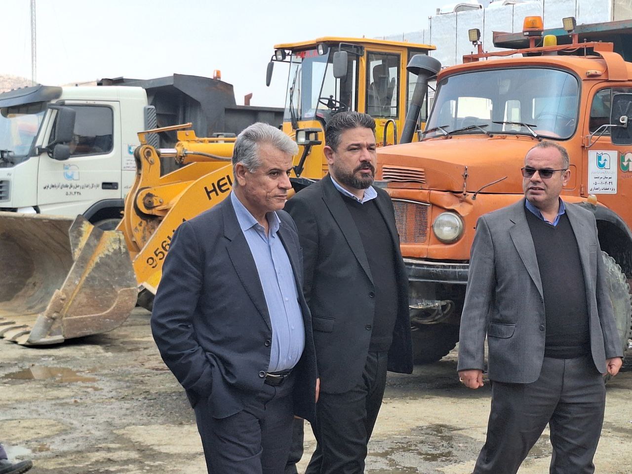 بازدید سرزده ریباز میرزایی فرماندار شهرستان سردشت از اداره راهداری و حمل‌ونقل جاده‌ای شهرستان سردشت