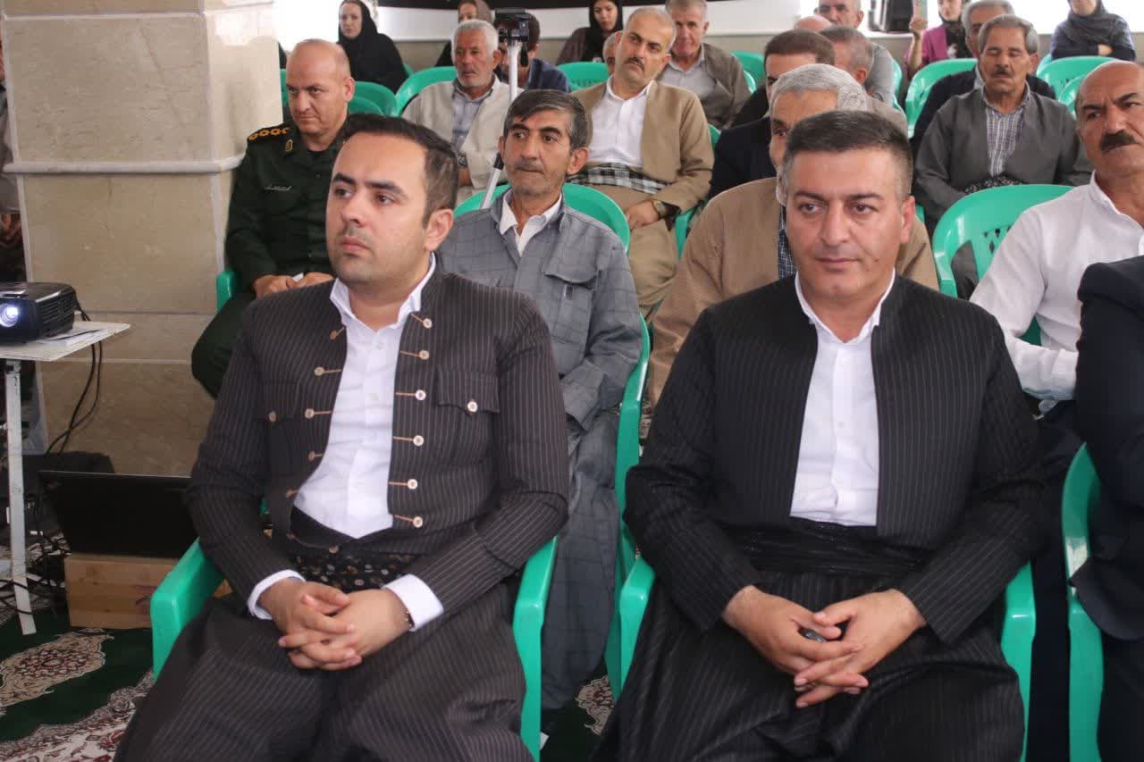 آیین تجلیل از آزادگان در سردشت برگزار شد