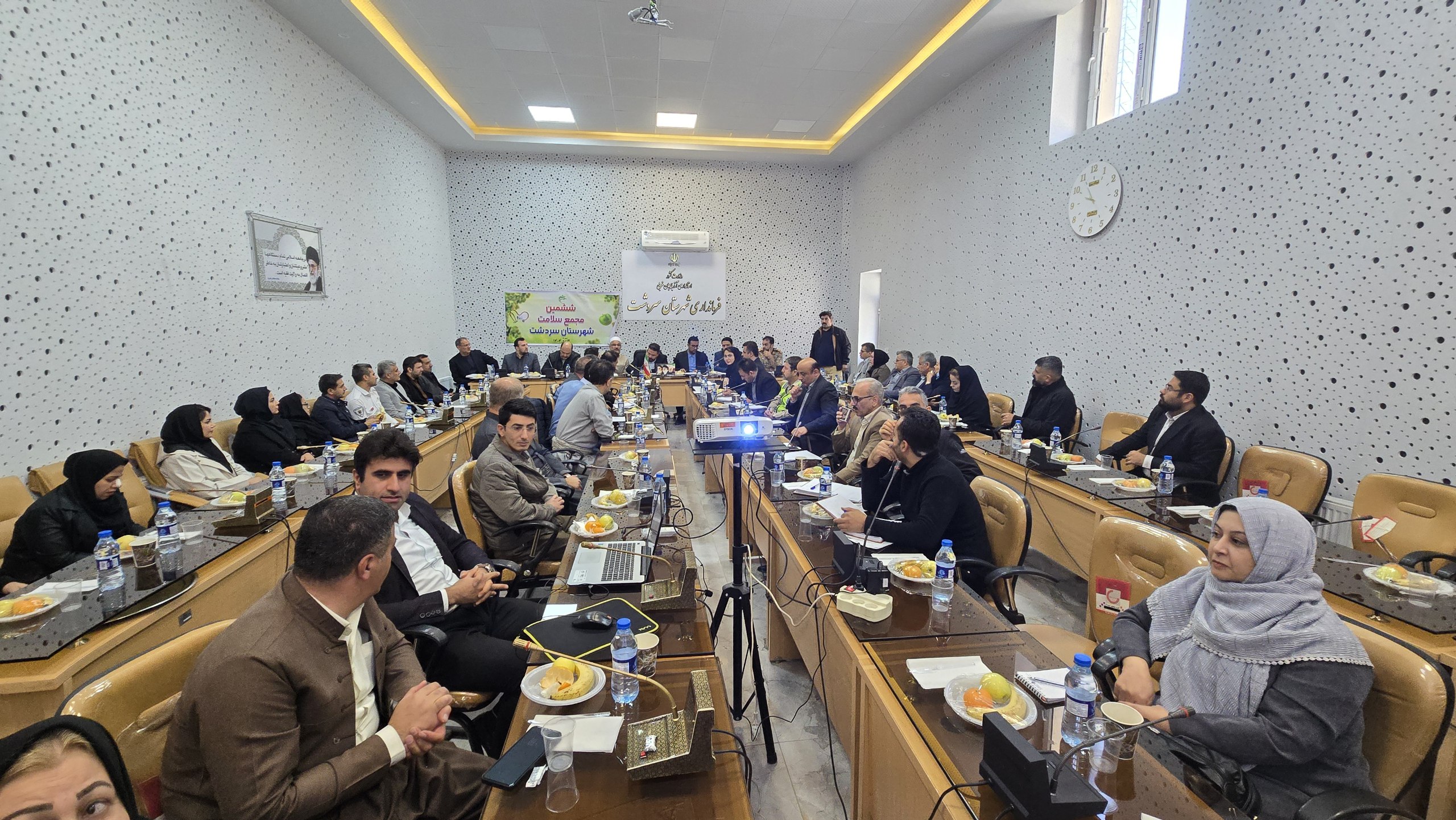 ششمین مجمع سلامت شهرستان سردشت برگزار شد.