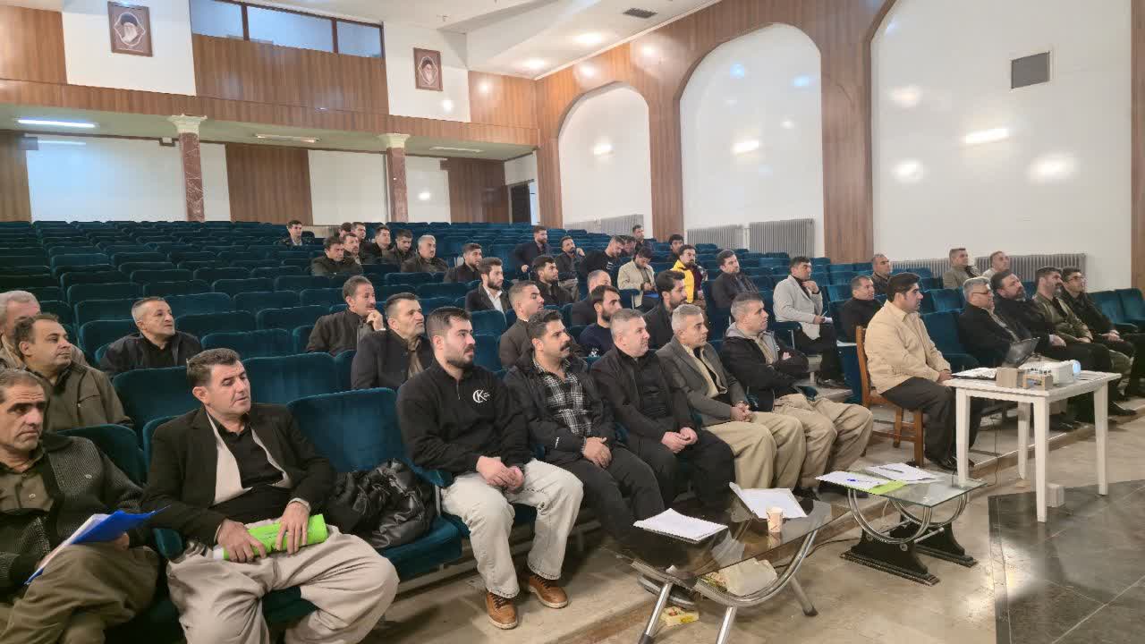 فرماندار سردشت خطاب به دهیاران: با قدرت وظایف خود را انجام دهید