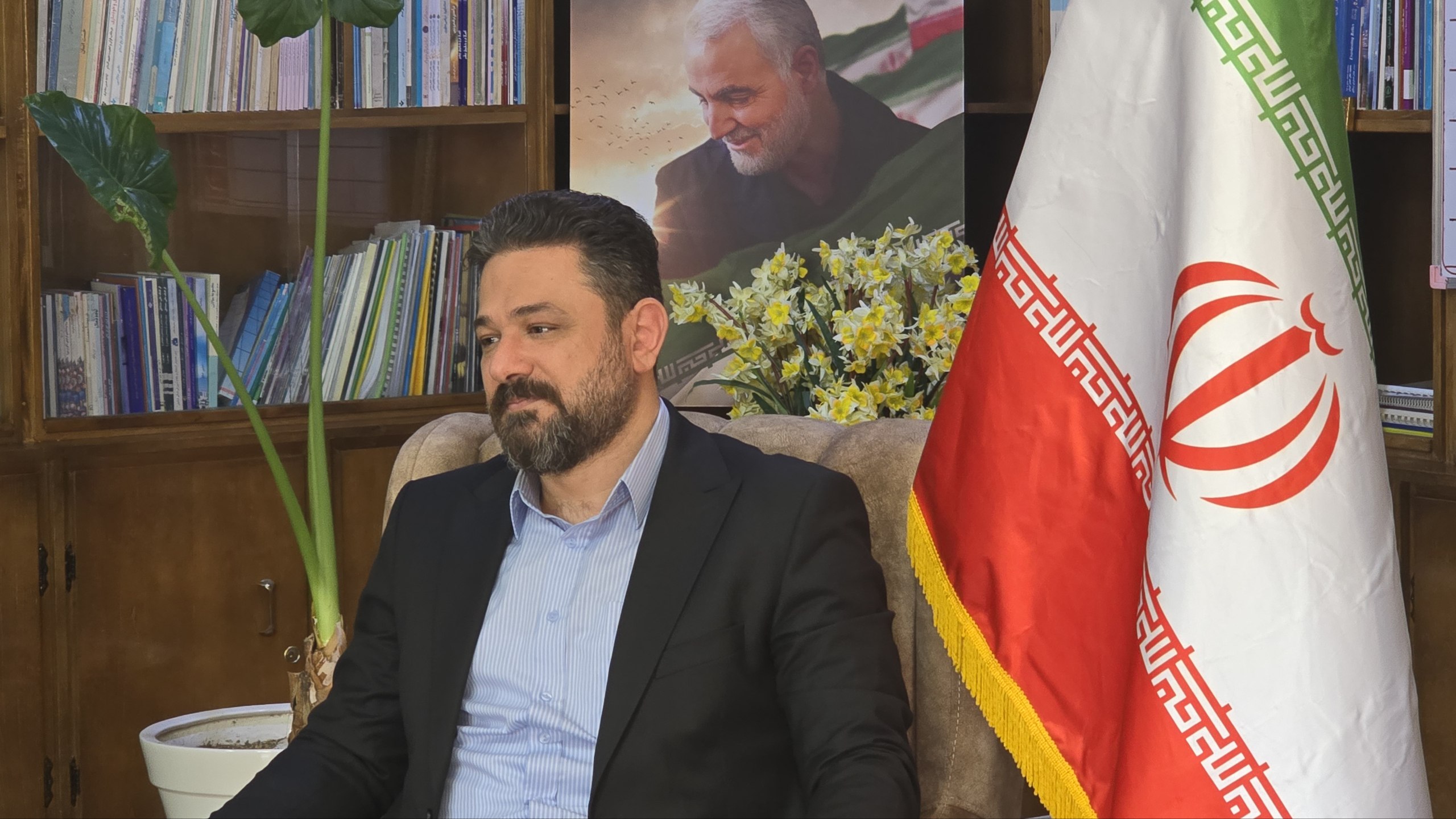 دیدار ریباز میرزایی فرماندار شهرستان سردشت با دکتر نجف زاده مدیر کل تعزیرات حکومتی استان آذربایجان‌غربی