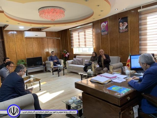 نشست شهردار و اعضای شورای اسلامی سردشت با فرماندار برگزار شد