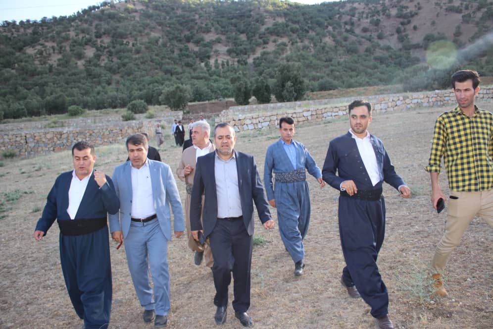 بازدید فرماندار شهرستان سردشت از طرحهای پیشنهادی شورای اسلامی و شهرداری شهر نلاس