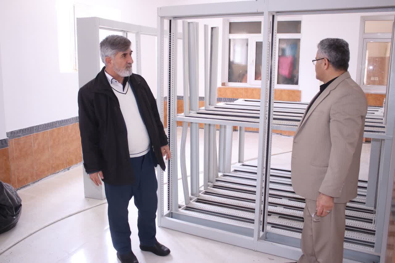 کتابخانه روستای بیوران سردشت آماده بهرهبرداری است / بازدید از کتابخانه روستای بیوران