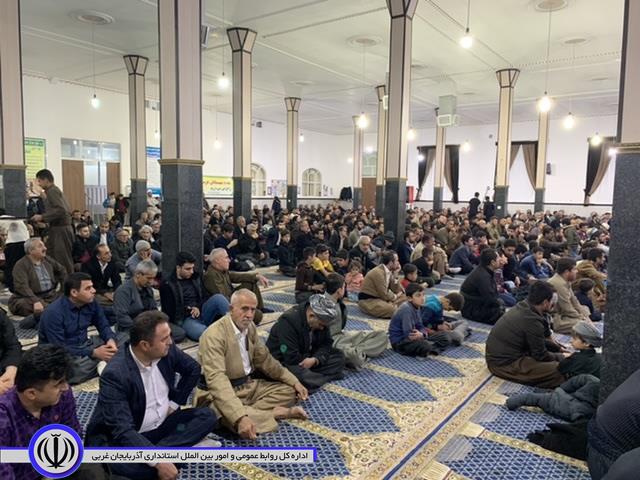 برگزاری مراسم باشکوه جشن میلاد نبی اکرم(ص) در سردشت