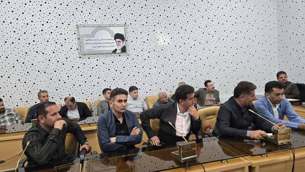 برگزاری همایش تبیین فرصتهای سرمایهگذاری در حوزه مبادلات مرزی شهرستان سردشت با تأکید بر اشتغال پایدار و ساماندهی تجارت مرزی