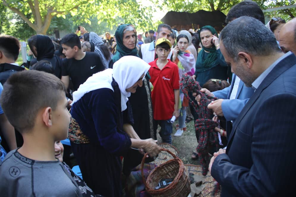 جشنواره صنایع‌دستی و غذای محلی در شهر نلاس برگزار شد