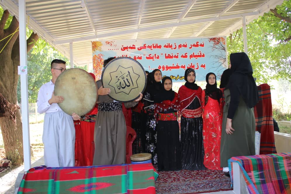 جشنواره صنایع‌دستی و غذای محلی در شهر نلاس برگزار شد