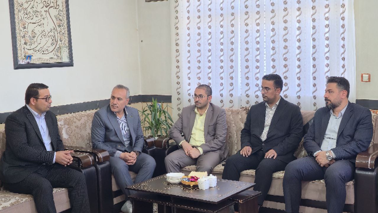 حمایت از خانواده‌های زندانیان در سردشت؛ اهدای کمک‌های معیشتی به مناسبت "روز نسیم مهر"