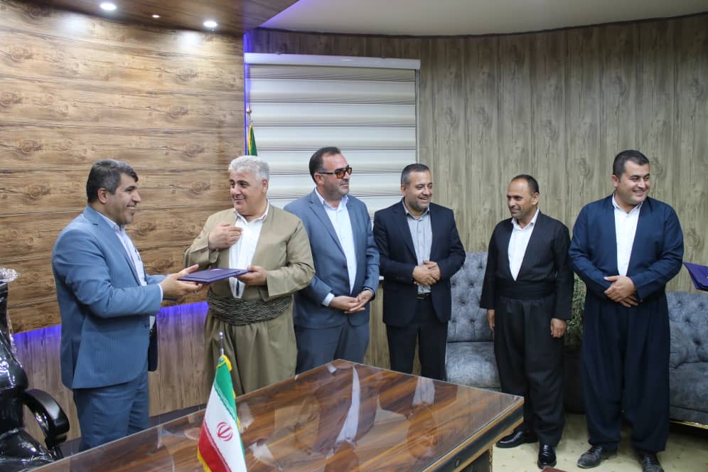 بازدید فرماندار شهرستان سردشت از طرحهای پیشنهادی شورای اسلامی و شهرداری شهر نلاس