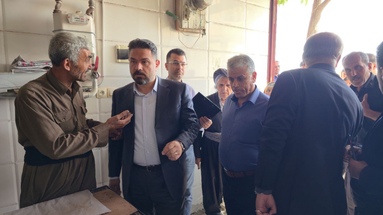 فرماندار سردشت از نانوایی‌های شهر بازدید کرد