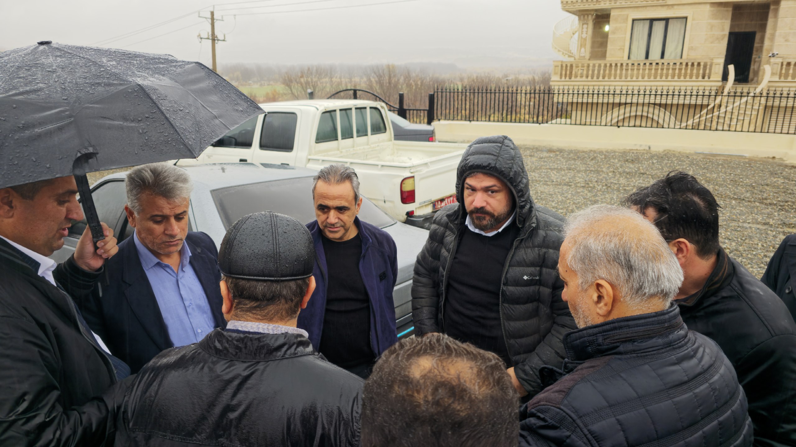 فرماندار سردشت از پروژه بهسازی جاده سردشت-نلاس بازدید کرد