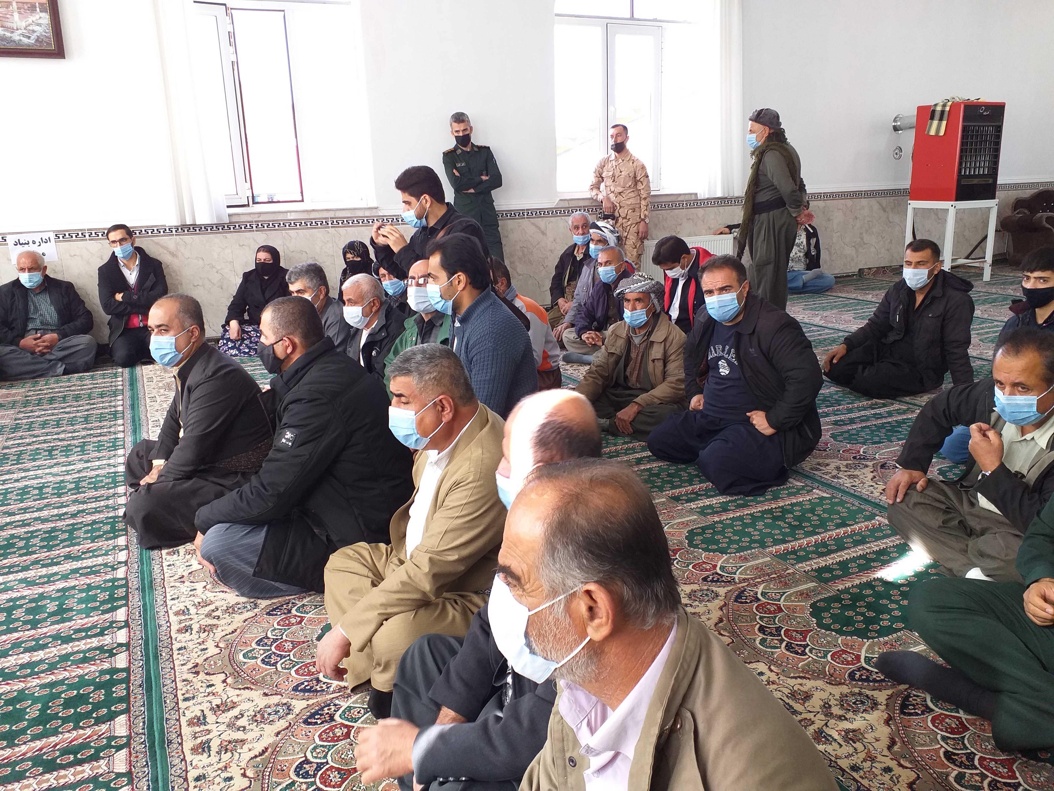 برگزاری میز خدمت به مناسبت گرامیداشت هفته بسیج