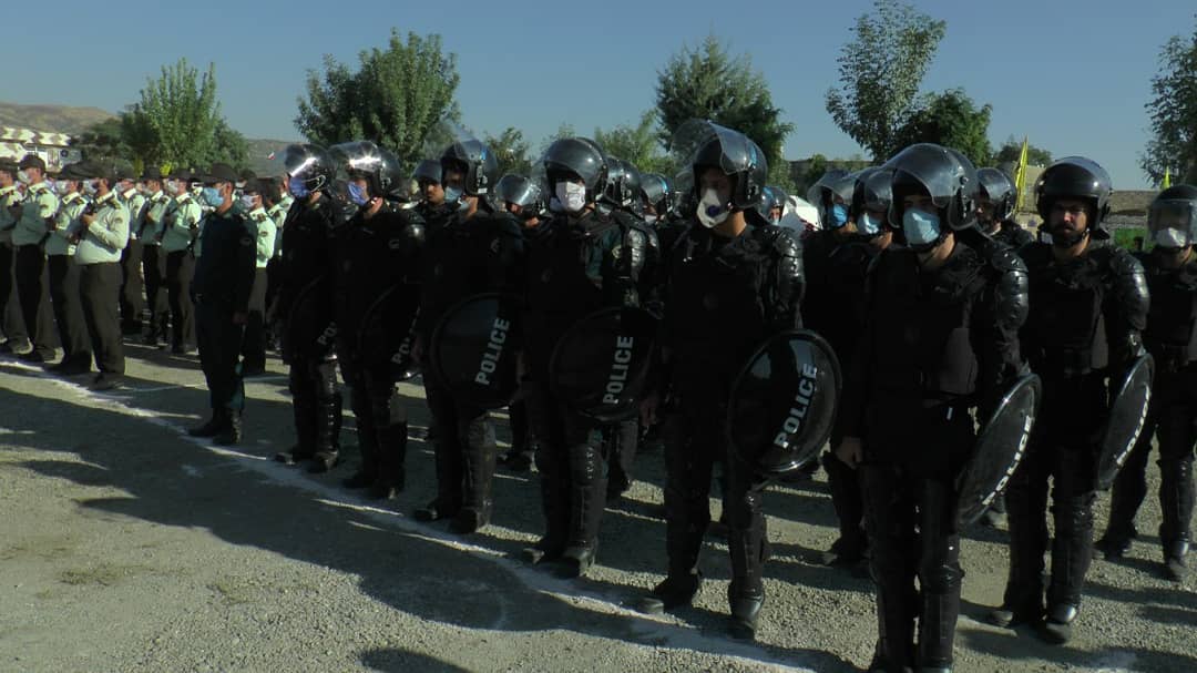 برگزاری مراسم صبحگاه مشترک یگانهای نمونه نیروهای مسلح شهرستان سردشت :