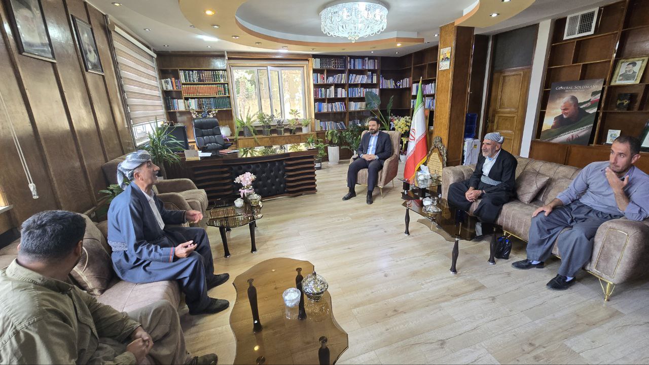 برگزاری ملاقات مردمی "ریباز میرزایی" سرپرست فرمانداری شهرستان سردشت