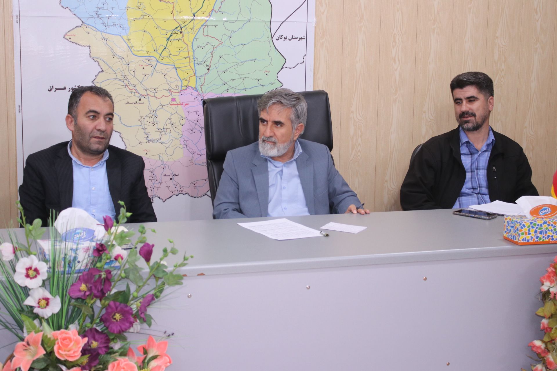کارگروه ساماندهی آرد و نان شهرستان سردشت تشکیل جلسه داد