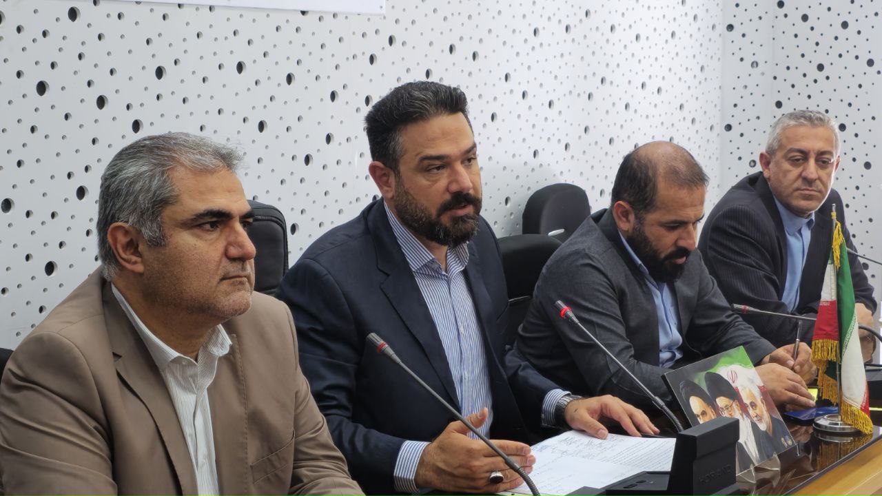 جلسه بررسی چالشهای حوزه مسکن در شهرستان سردشت برگزار شد.