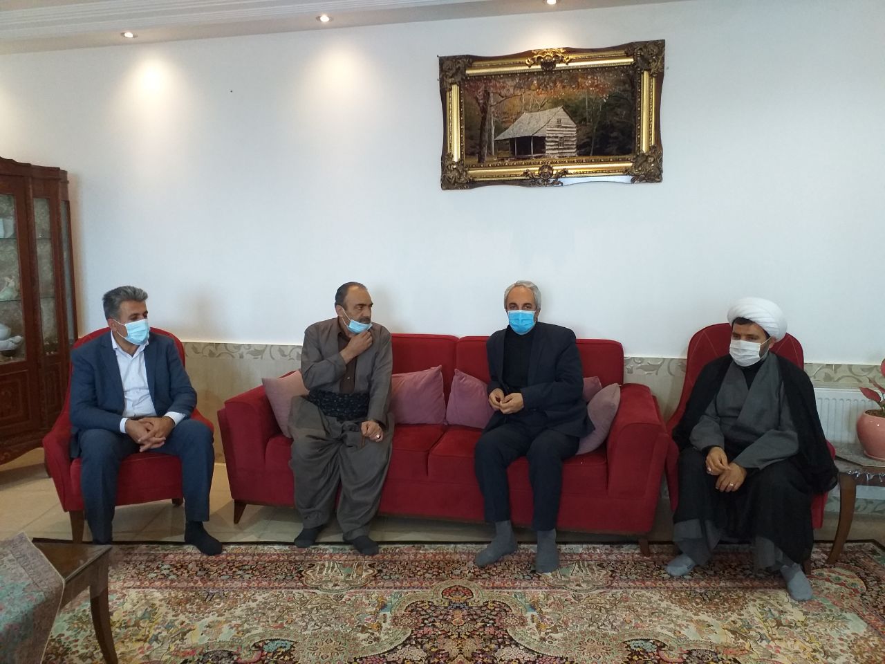دیدار با خانواده معزز شهدا و ایثارگر شهرستان سردشت به مناسبت گرامیداشت هفته معلم