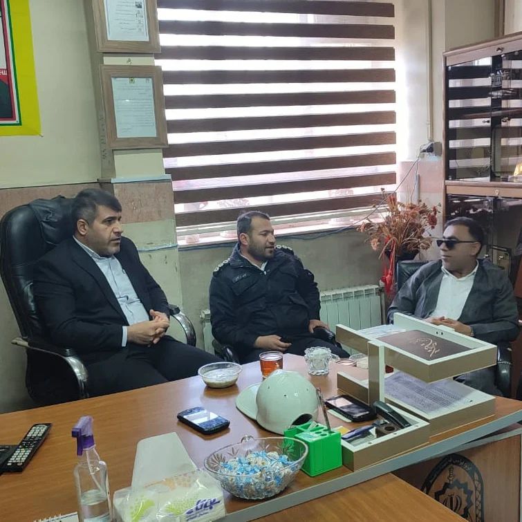 دیدارمعاون سیاسی، امنیتی و اجتماعی فرماندار شهرستان سردشت با فرمانده پلیس راه