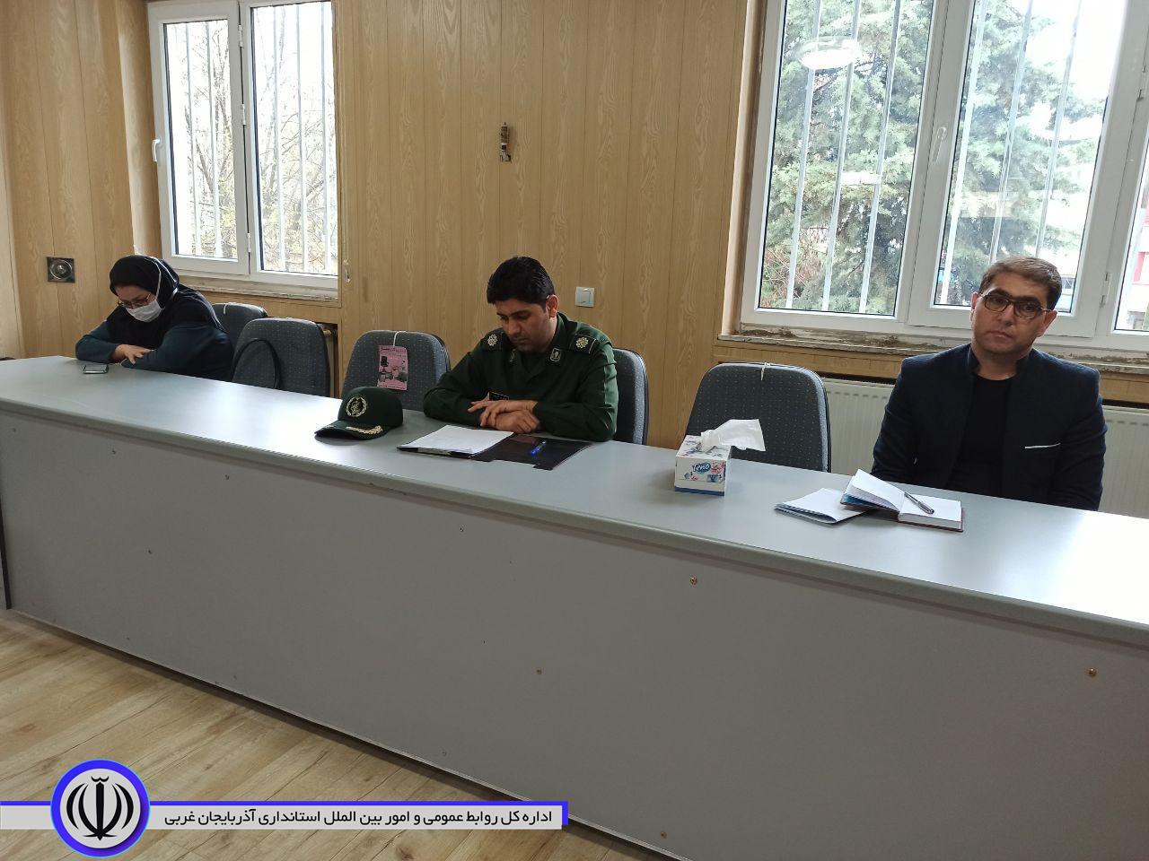 جلسه کمیته شناسایی خانوارهای آسیب دیده اقتصادی ناشی از شیوع بیماری کرونادر راستای اجرای پویش مومنانه: