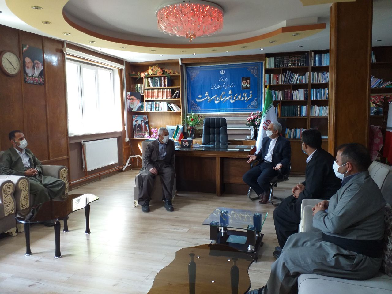 نشست صمیمانه فرماندار شهرستان سردشت با معتمدین،اعضای شورای اسلامی و دهیار # روستای بیوران سفلی