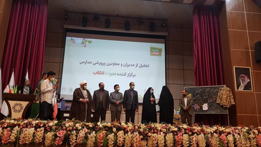 ابراهیمی: برای رفع مشکلات، نیازمند تفکر جهادی و انقلابی هستیم